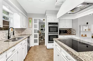 2055 Shadow Rock Dr, Houston, TX 77339 - Photo 16