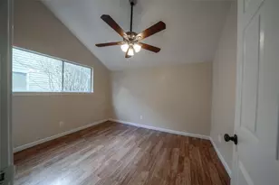 10318 Crescent Moon Dr, Houston, TX 77064 - Photo 18