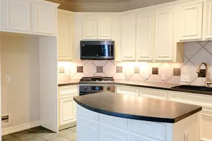 1526 Nevada St, Houston, TX 77006 - Photo 10