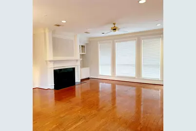 1526 Nevada Street, Houston, TX 77006 - Photo 6