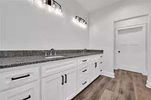 100 Bluegill Dr, Shepherd, TX 77371 - Photo 14