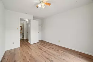 11625 Lakeside Park Dr, Houston, TX 77077 - Photo 18