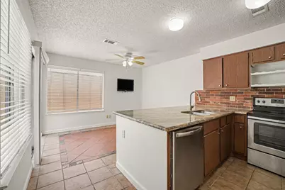 11625 Lakeside Park Drive, Houston, TX 77077 - Photo 14