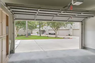 3126 Holly Hall St, Houston, TX 77054 - Photo 30