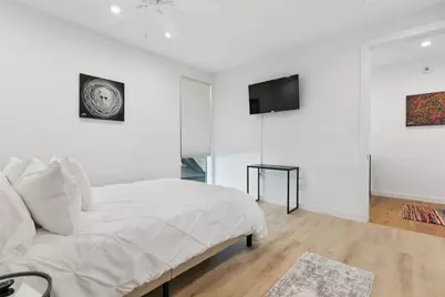 4305 Roseland Avenue, Dallas, TX 75204 - Photo 8