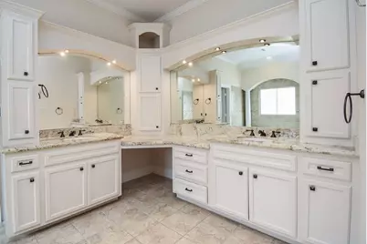 3213 McCulloch Circle, Houston, TX 77056 - Photo 18