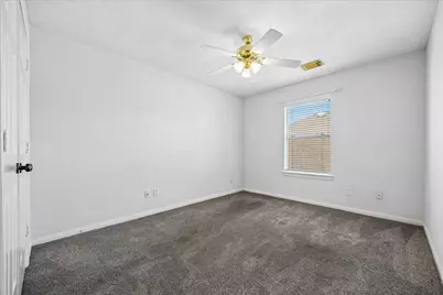 11522 Whittier Bridge Lane, Sugar Land, TX 77498 - Photo 12