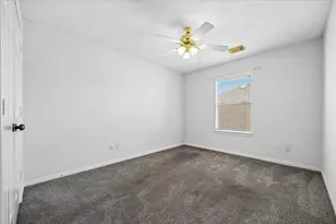 11522 Whittier Bridge Ln, Sugar Land, TX 77498 - Photo 12