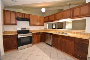 15926 Pfeiffer Dr, Houston, TX 77082 - Photo 6