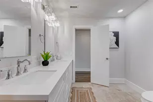 15706 Dunmoor Dr, Houston, TX 77059 - Photo 28