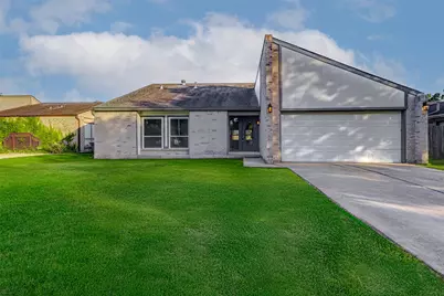 15706 Dunmoor Drive, Houston, TX 77059 - Photo 2