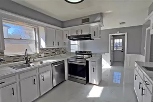 3922 Highpines Dr, Houston, TX 77068 - Photo 8