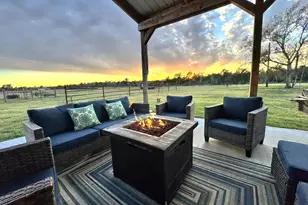 1055 Cr 214, Weimar, TX 78962 - Photo 2