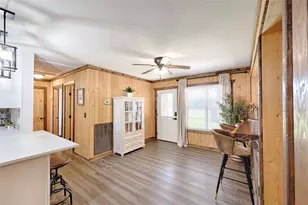 1055 Cr 214, Weimar, TX 78962 - Photo 18