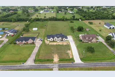 4726 Texana, Baytown, TX 77523 - Photo 8