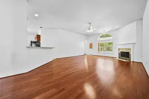 11 Griffin Hill Ct, Spring, TX 77382 - Photo 10
