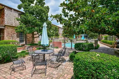 5353 Institute Lane #8, Houston, TX 77005 - Photo 18