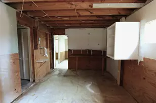 107 Admiral Ln, Freeport, TX 77541 - Photo 36