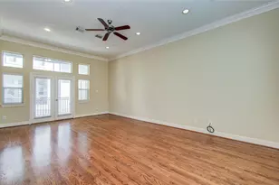 1138 W 26th St, Houston, TX 77008 - Photo 6