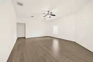 10535 Emnora Ln, Houston, TX 77043 - Photo 22