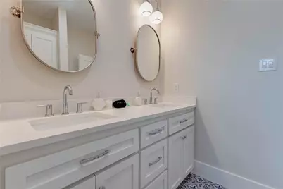 4010 Miramar Court, Galveston, TX 77554 - Photo 34