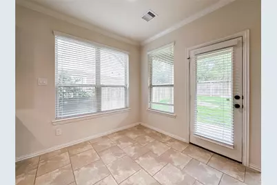 110 S Sawbridge Circle, Spring, TX 77389 - Photo 16
