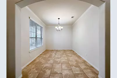 110 S Sawbridge Circle, Spring, TX 77389 - Photo 4