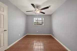 11806 Roandale Dr, Houston, TX 77048 - Photo 18