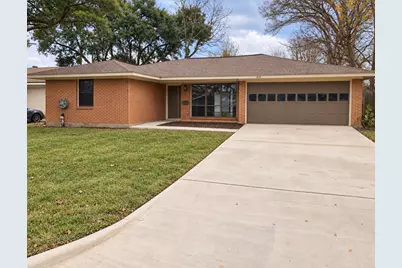 904 Sherwood Drive, Pasadena, TX 77502 - Photo 1