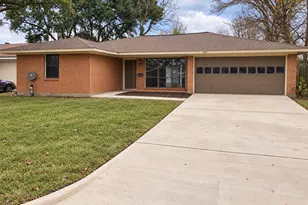 904 Sherwood Dr, Pasadena, TX 77502 - Photo 1