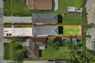 4112 Majestic St, Houston, TX 77026 - Photo 2