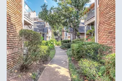 2300 Old Spanish Trail #2120, Houston, TX 77054 - Photo 2