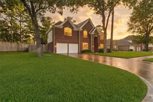 15819 Cutten Rd, Houston, TX 77070 - Photo 14
