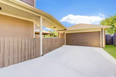 8402 Terrace Brook Drive, Houston, TX 77040 - Photo 34