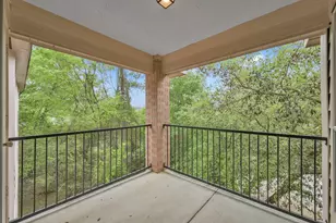 8051 Bay Branch Dr, The Woodlands, TX 77382 - Photo 22