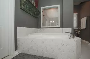 27511 Caldwell Sky Ln, Fulshear, TX 77441 - Photo 16