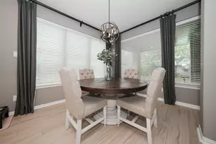 27511 Caldwell Sky Ln, Fulshear, TX 77441 - Photo 12