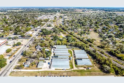 511 W Main Street, Weimar, TX 78962 - Photo 30