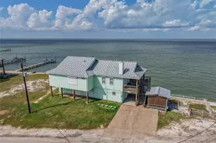 740 Copano Cove, Rockport, TX 78382 - Photo 10