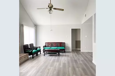 6522 Grandvale Drive, Houston, TX 77072 - Photo 12