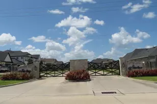 1916 Silver Point Ct, Friendswood, TX 77546 - Photo 30