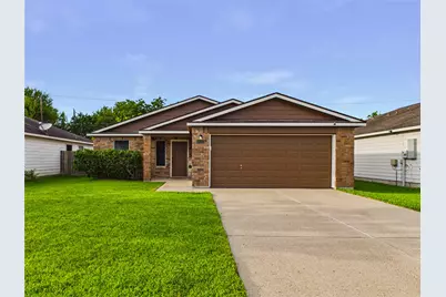 9022 Barracuda Drive, Texas City, TX 77591 - Photo 1