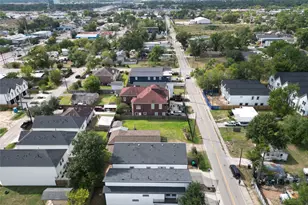 5019 Creekmont Dr, Houston, TX 77091 - Photo 42