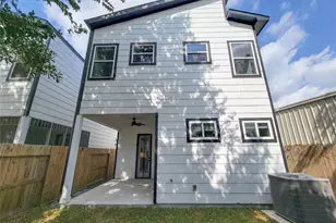 5019 Creekmont Dr, Houston, TX 77091 - Photo 38