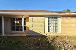 5702 Arncliffe Dr, Houston, TX 77088 - Photo 30