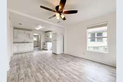 725 E 32nd Street, Houston, TX 77022 - Photo 6
