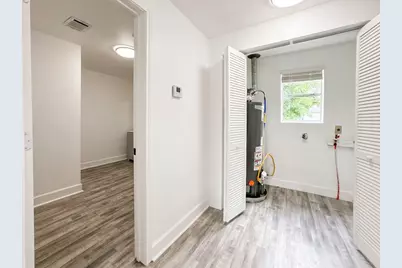 725 E 32nd Street, Houston, TX 77022 - Photo 16