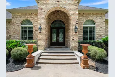 11927 Waterford Estates Court, Tomball, TX 77377 - Photo 10