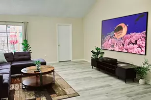 6507 Briar Glade Dr, Houston, TX 77072 - Photo 2