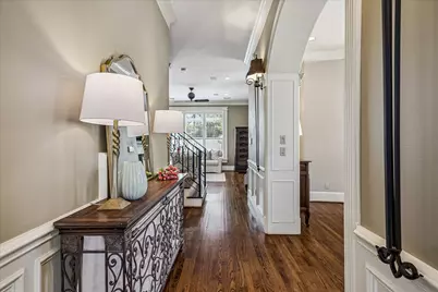 102 Vieux Carre Drive, Houston, TX 77009 - Photo 4